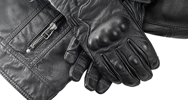 buying-motorcycle-gear